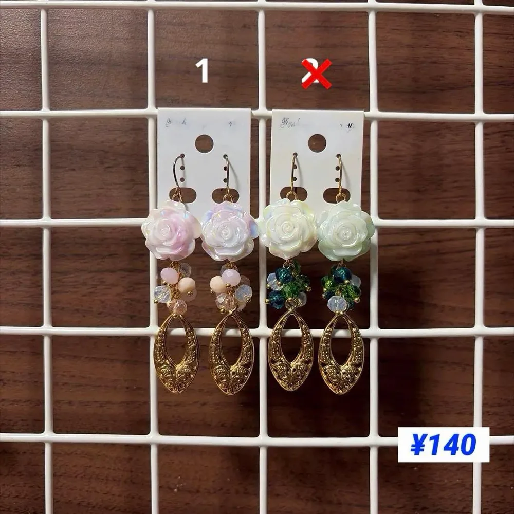 バラ じゃら ロングピアス イヤリング 全て1点ものです!