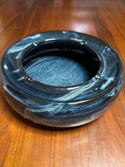 流紋 陶器 灰皿 丸型 紺色