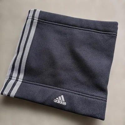 adidas ネックウォーマー ブラック系
