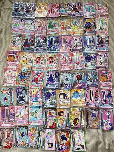 ขายการ์ด Aikatsu จำนวนมาก