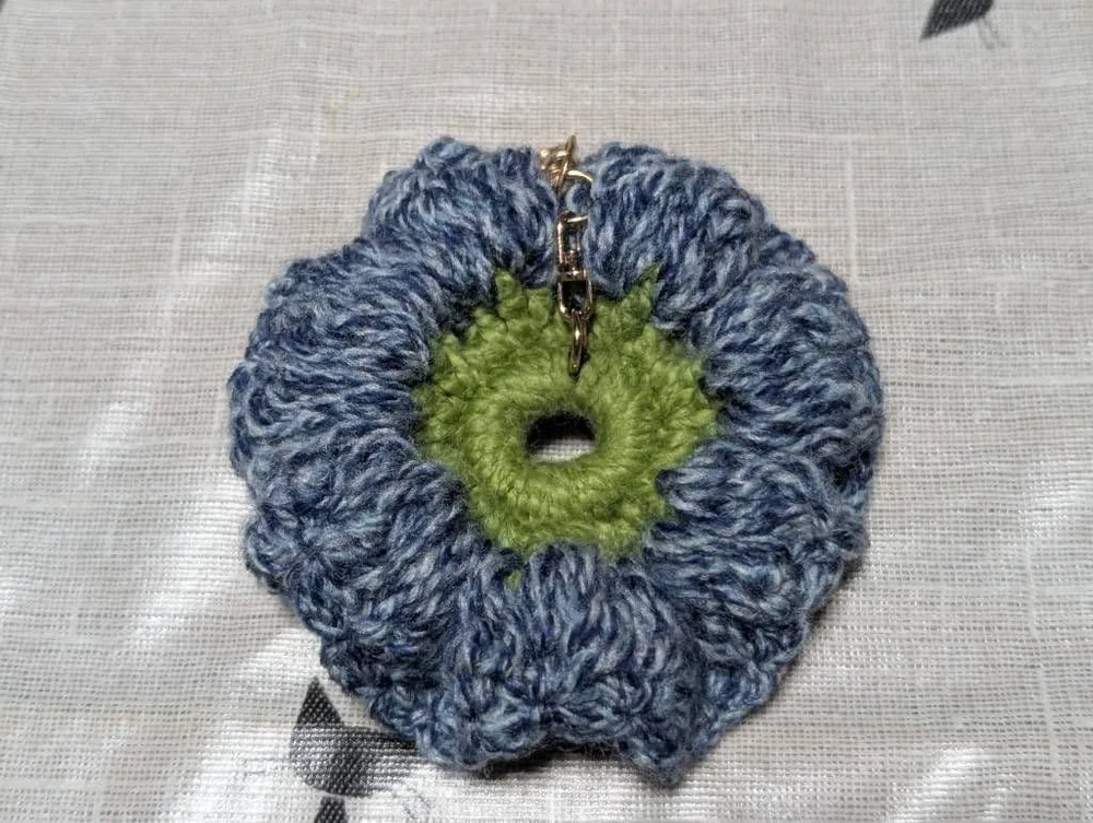ハンドメイド シュシュ 2点セット