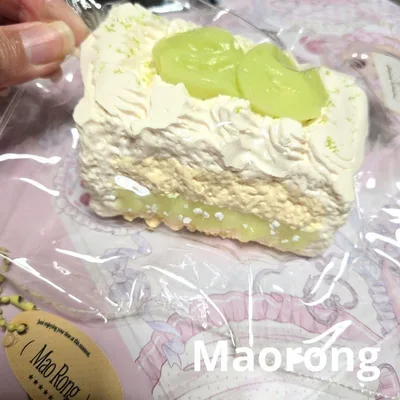 Maorong 毛绒创可捏 シャインマスカットケーキ タバスクイーズ