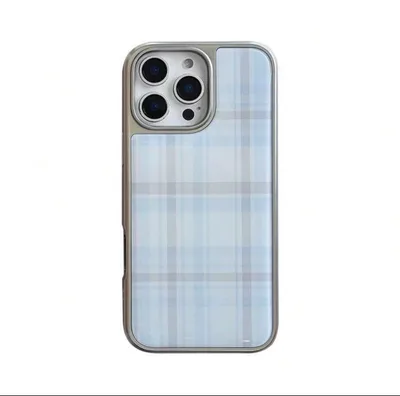 iPhone15用ケース ブルーチェック柄