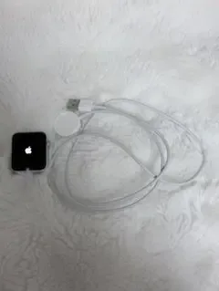 Apple Watch Series 3 42mm 本体 充電ケーブル付
