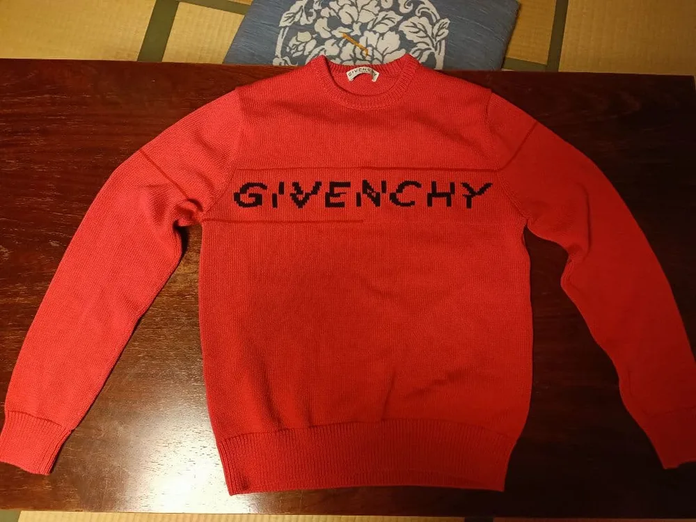 GIVENCHY 100%コットンセーター