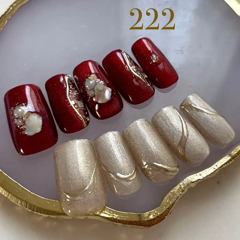 222 ボルドー クリスマス シャンパンゴールド マグネット ニュアンスネイル