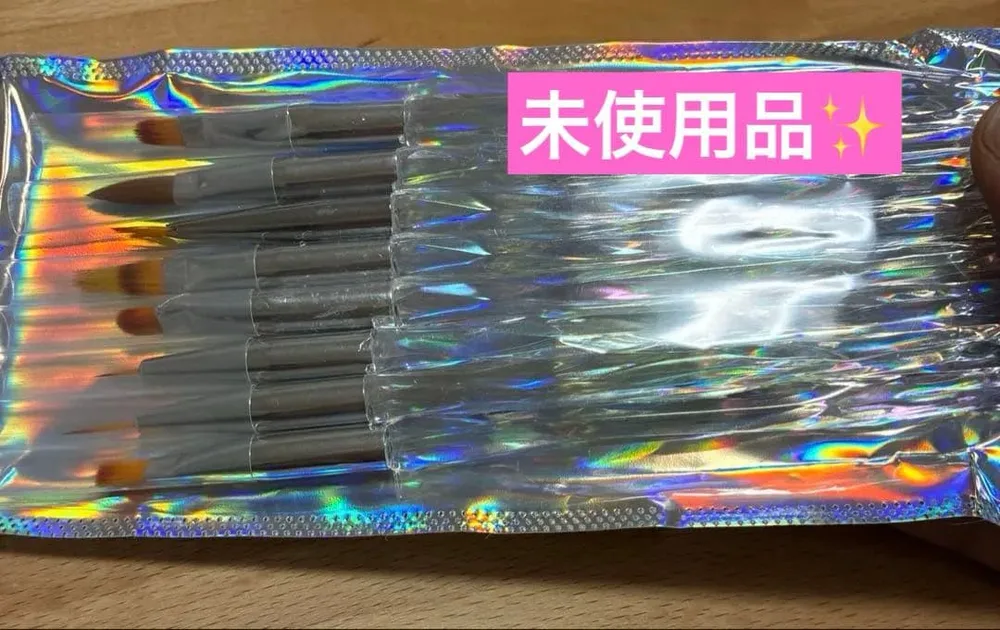 《新品》絵筆とジェルネイルカラー(ホワイトとシルバー)おまけつき