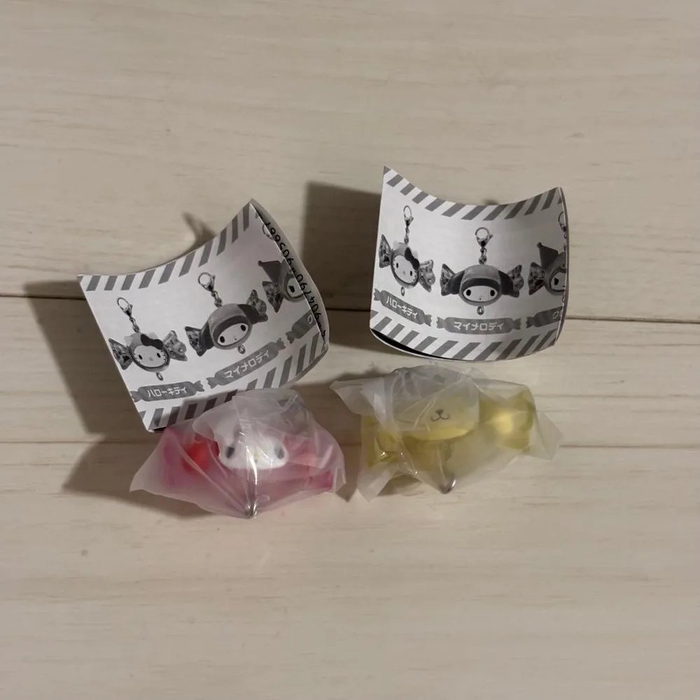 サンリオ つながるキャンディチャーム ポムポムプリン、マイメロディ