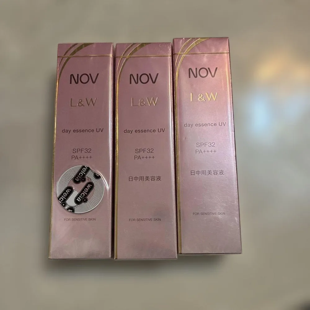 NOV L&W day essence UV SPF32 PA++++ X 3
