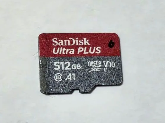SanDisk Ultra Plus microSDカード 512GB