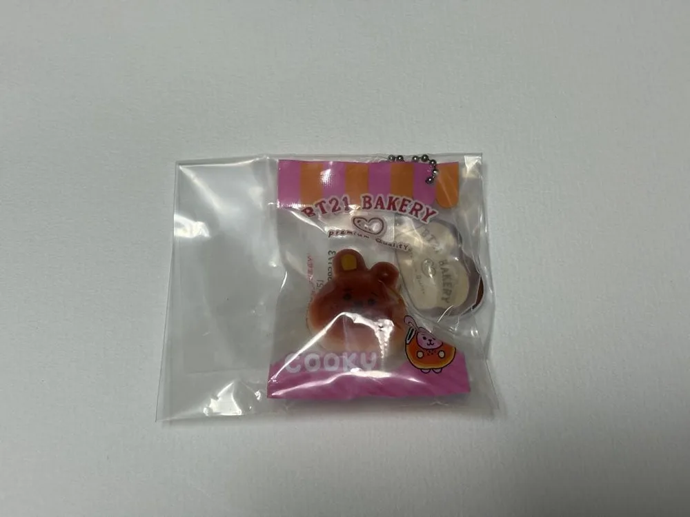 BT21 ベーカリーチャームCOOKY