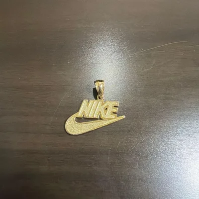NIKE ペンダントトップ ゴールド