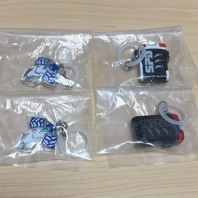 スーパー戦隊めじるしアクセサリー 4個セット売り