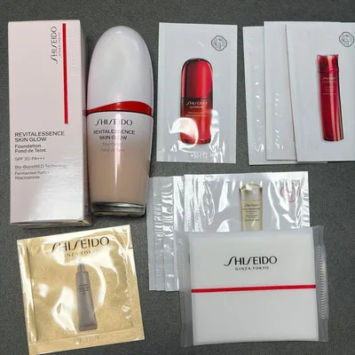 SHISEIDO エッセンス スキングロウ ファンデーション 140