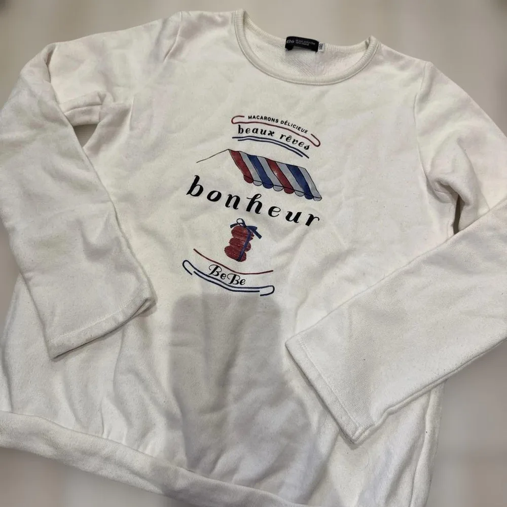 BeBe 長袖トレーナー 140cm ホワイト パリ
