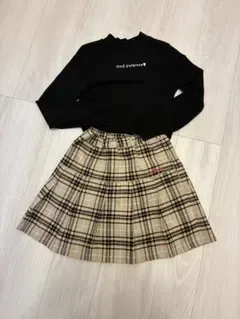 GU キッズ150 チェック柄プリーツスカートとトップス2点セット