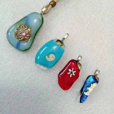 未使用 作家さんのハンドメイド作品 ガラスペンダントベッド(4点)