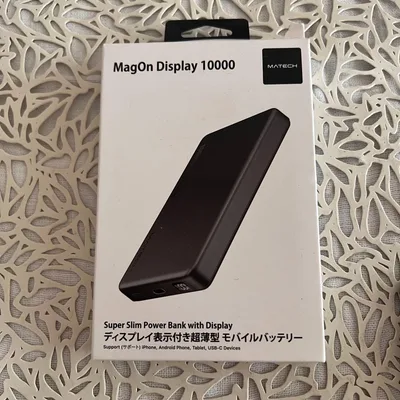MATECH MagOn Display 10000 モバイルバッテリー