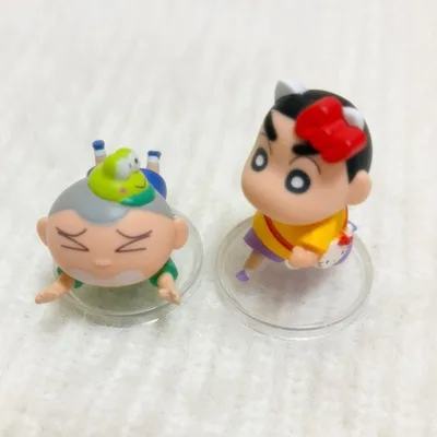 クレヨンしんちゃん サンリオキャラクターズ ならぶんです ガチャガチャ