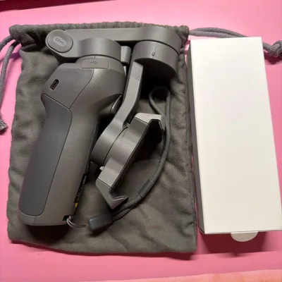 【実使用なし・美品】DJI Osmo Mobile 3 国内正規品