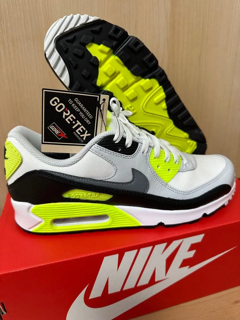 NIKE AIR MAX 90 GTX 27 ซม