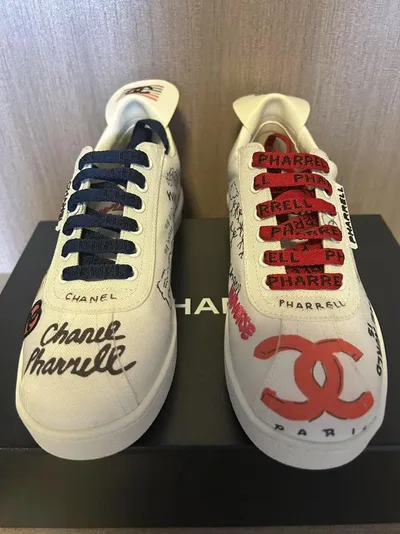 CHANEL シャネル スニーカー 限定 ファレルウィリアムス 38