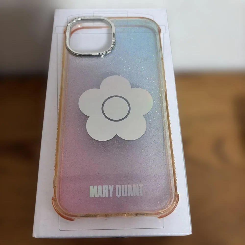 MARY QUANT iPhoneケース グラデーション ラメ