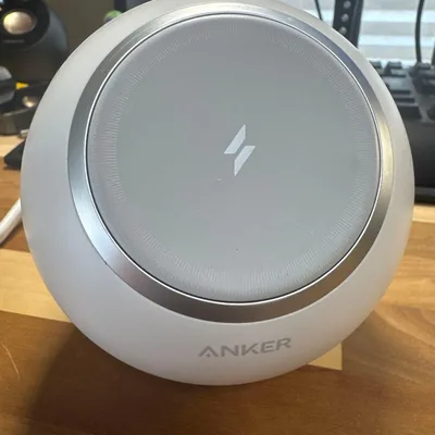 ANKER 637 Magnetic Charging Station 電源
