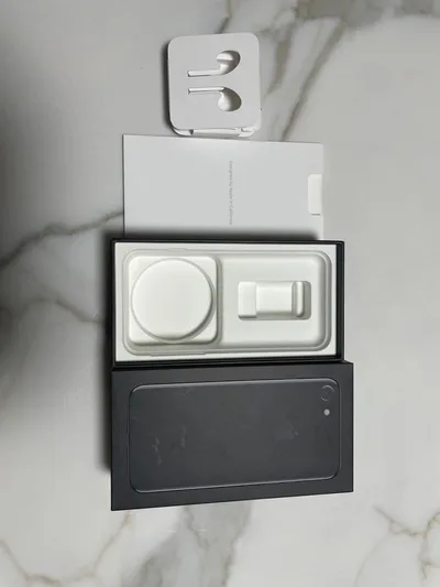Apple iPhone 7 ブラック 箱