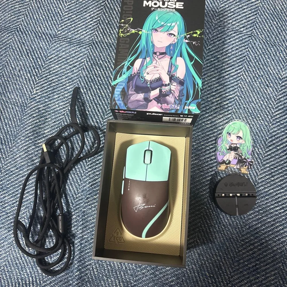 VSPO!GEAR ゲーミングマウス 八雲べにEDITION