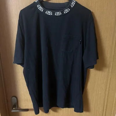 STUSSY ステューシー ロゴネック Tシャツ ブラック