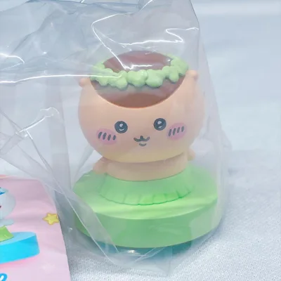 ちいかわ ふりふりヘッドフィギュア くりまんじゅう