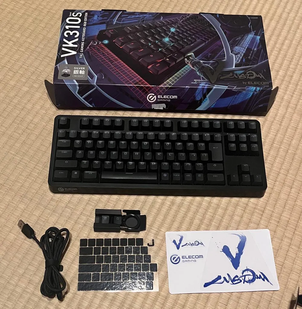ELECOM VK310S RGBゲーミングキーボード 使用少なめ 銀軸