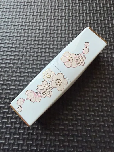 ESTEE LAUDER ピュアカラーエンヴィ 573
