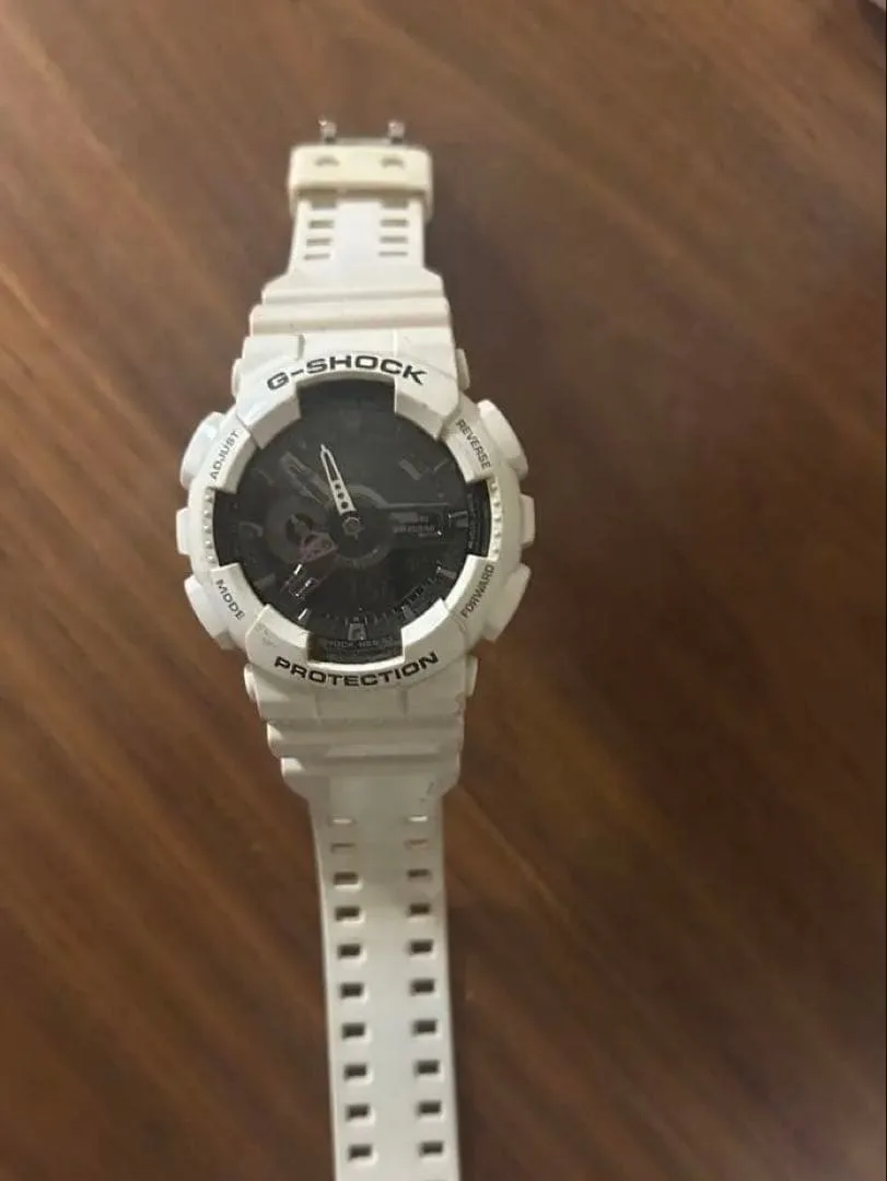 CASIO G-SHOCK ホワイト アナデジ 腕時計