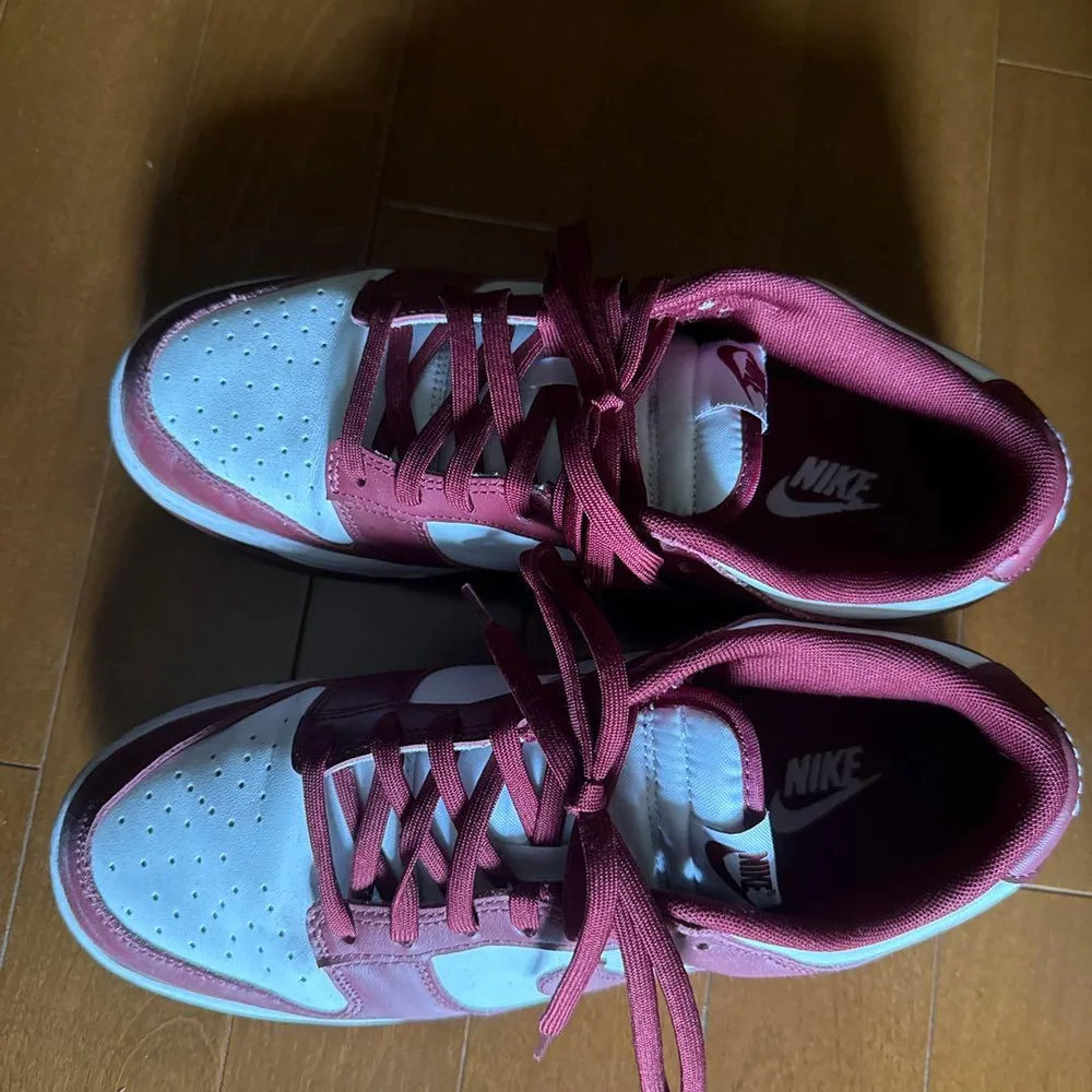 Nike ผู้หญิง Dunk Low "Archeo Pink"