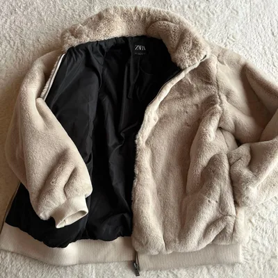 極美品 ZARA ザラ XL フェイクファーボンバージャケット ベージュ