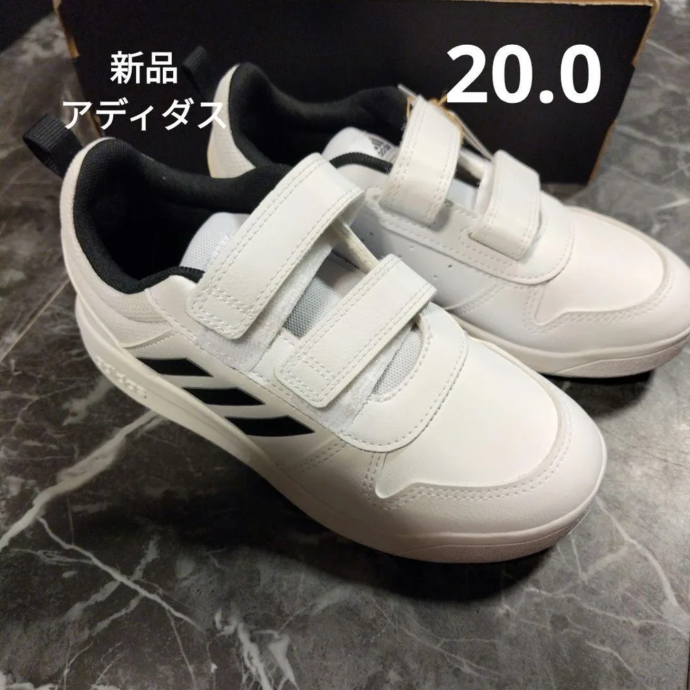 新品 adidas スニーカー 20.0cm
