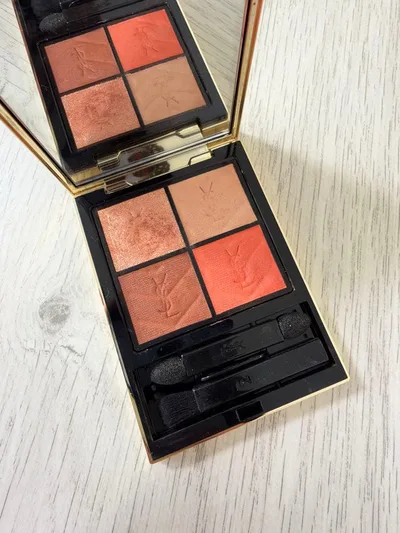 YSL アイシャドウパレット イヴサンローラン クチュールミニクラッチ