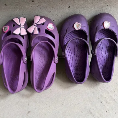 【7日までの掲載】crocs キッズ サンダル パープル ハート リボン