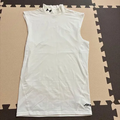 UNDER ARMOUR ノースリーブシャツ ホワイト MD