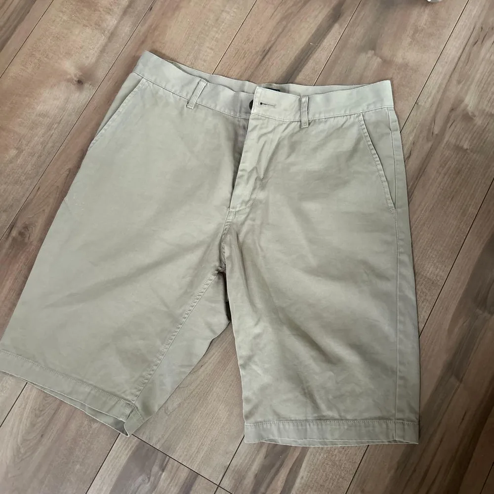 HELLY HANSEN ハーフパンツ ベージュ L