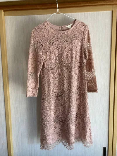 H&M レースワンピース 七分袖 ピンク EUR32