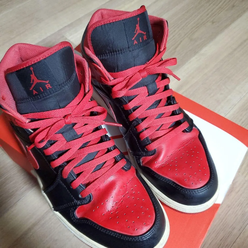 NIKE Air Jordan 1 Mid 28cm