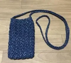 ハンドメイド スマホショルダーバッグ ネイビー ビニールテープ かぎ針編み