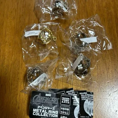 アベンジャーズ METAL RING COLLECTION 5種 ガチャ