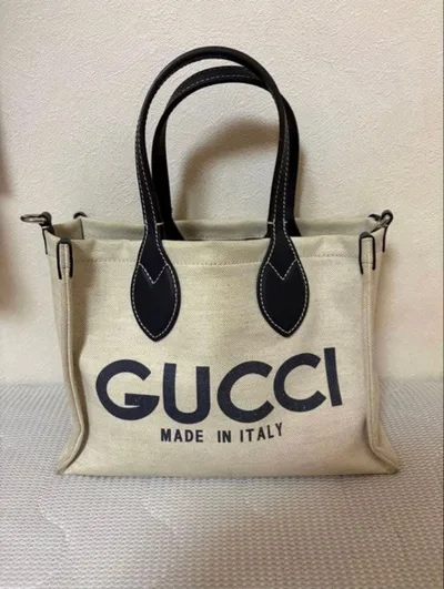 กระเป๋าสะพายผ้าแคนวาส GUCCI 2way