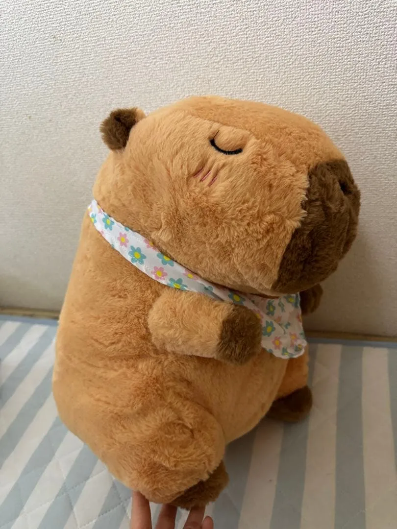 カピバラ ぬいぐるみ 約50cm 花柄スカーフ付き