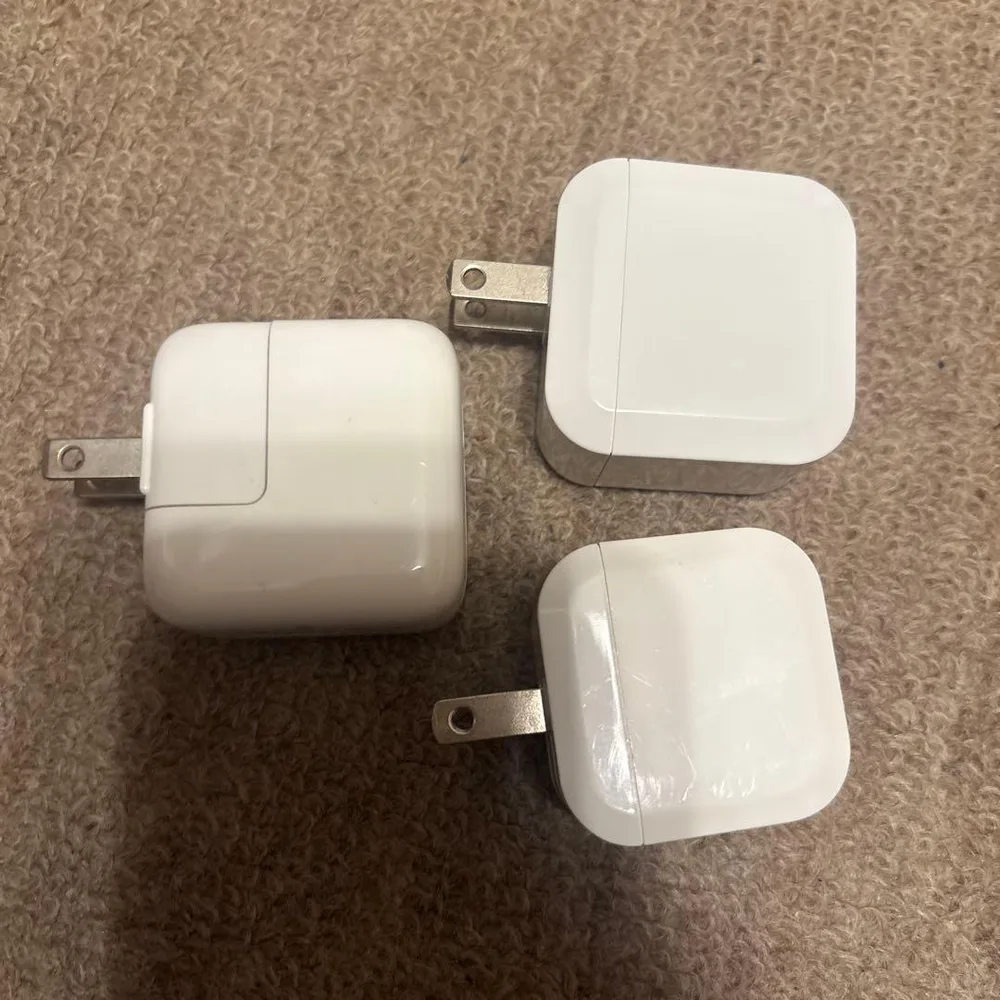 USBアダプタ Apple 10W USB PowerAdapter ラティーノ
