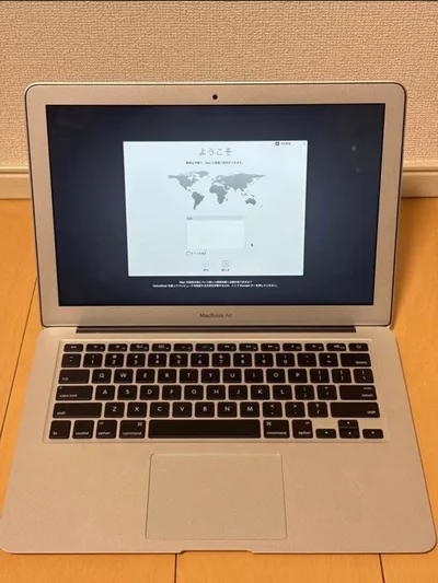 MacBook Air (2015) ตัวเครื่องขนาด 13 นิ้ว